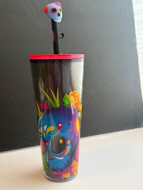 Starbucks 2025 Dia de los Muertos 24oz Holographic Cold Cup Skull Topper NWT